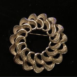 Vintage Sarah Coventry Fashion Round Brooch, Gold Tone